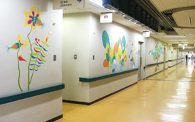 ホスピタルアート　大阪府立母子保健総合医療センター　壁画